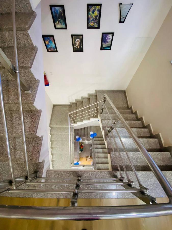 The Century Plaza Hotel Varanasi Luaran gambar